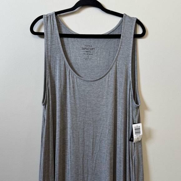 Torrid (NWT) Black Grey Ombre Side slit super soft maxi length dress - Picture 3 of 7